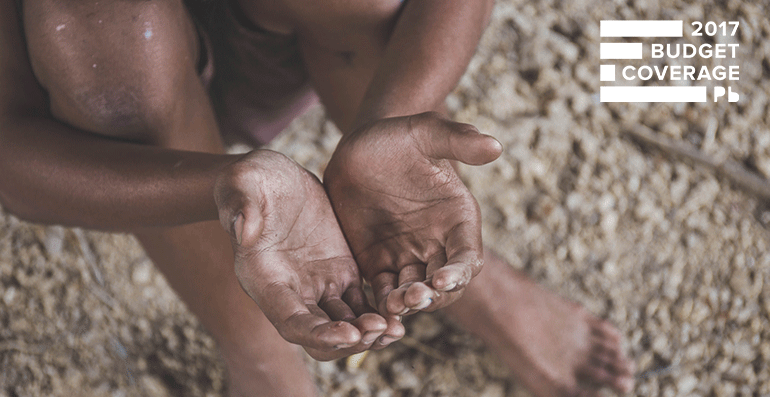 Child holding hands out