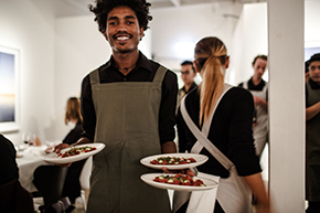 Scarf waiter holding plates